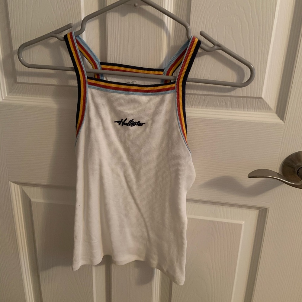 Hollister crop top